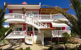Nereids Apartments And Studios
